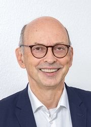 Portrait von Dr. Johannes Nie&szlig;en