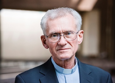 Portraitfoto Pfarrer Franz Meurer